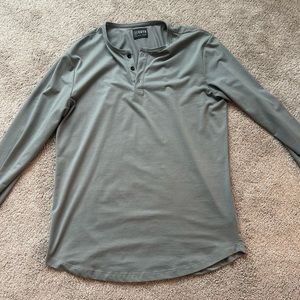 Cuts Clothing Long Sleeve Henley - M